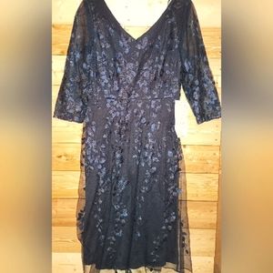 Alex evenings size 10 drapers and Damon's Formal Dress